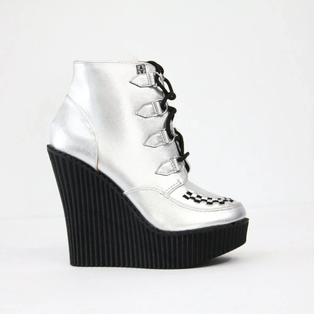 T.U.K Platform Shoes sz 6 NEW Women Creeper Bootie Ultra High Wedge